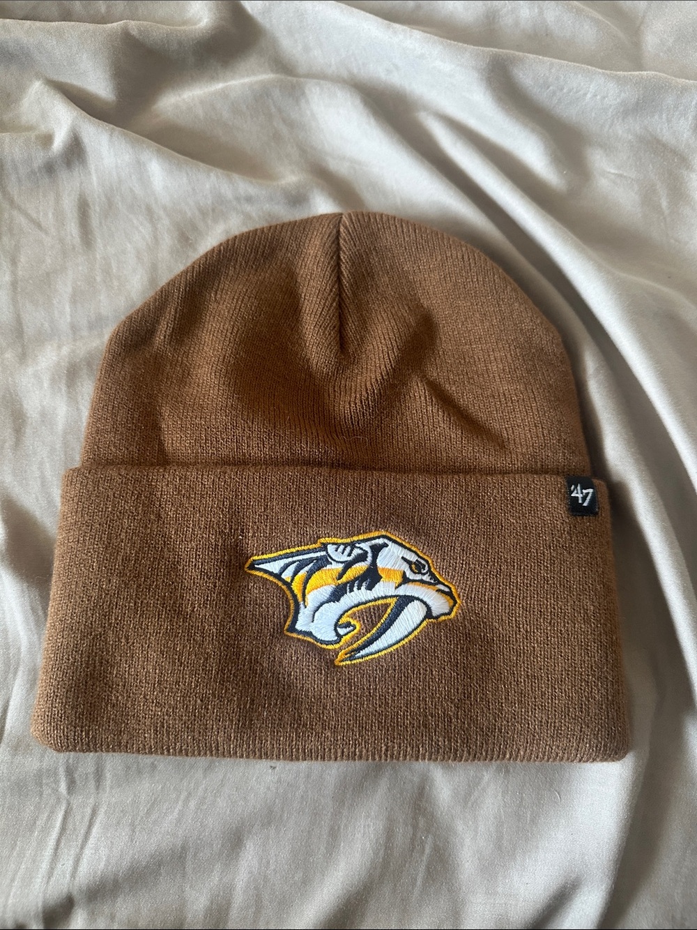 47 Carhartt Brown Nashville Predators Embroidered Cuff Beanie